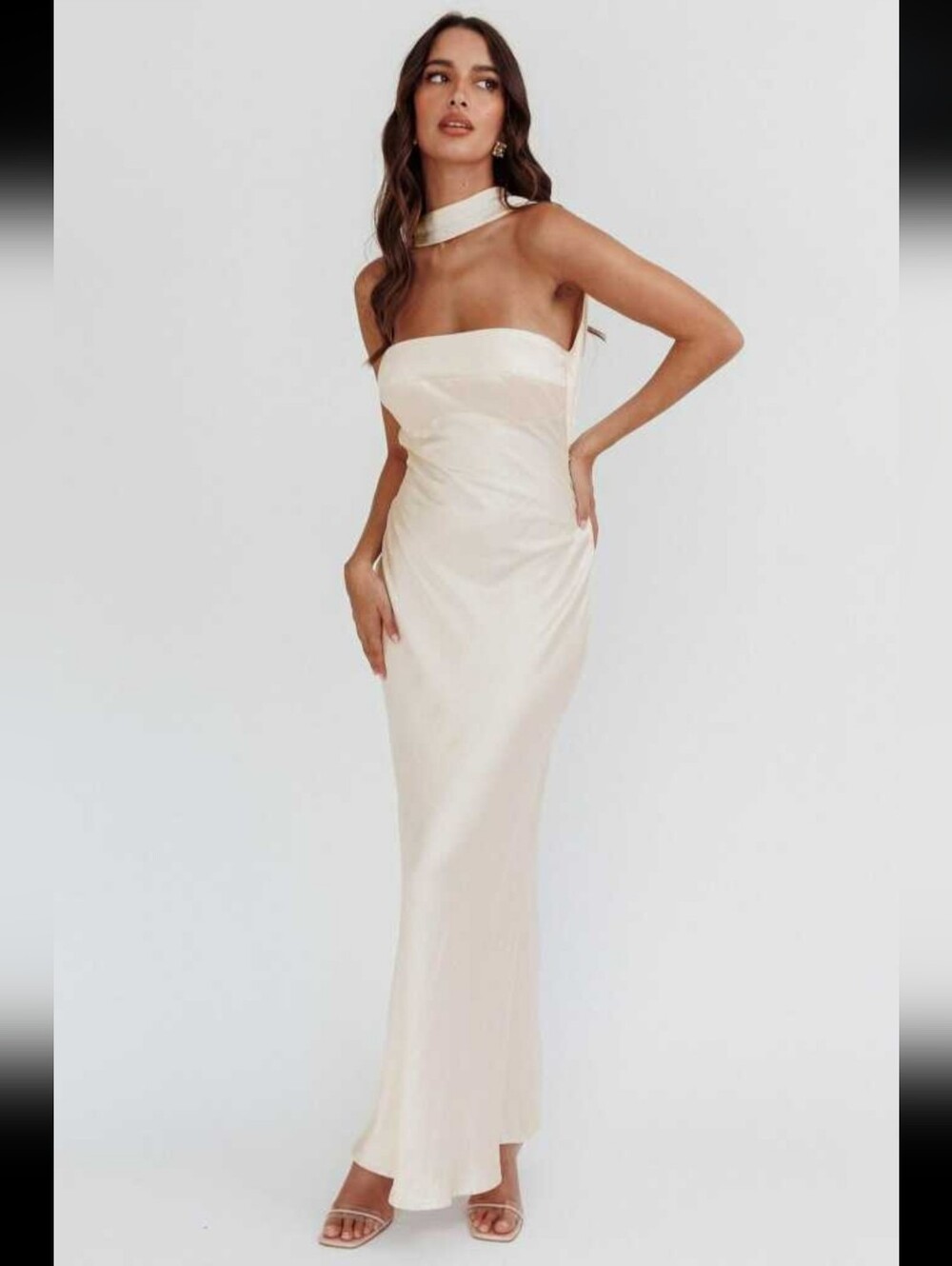 $110 NWT Elegant Cream Strapless Satin Maxi Dress with Neck Tie
